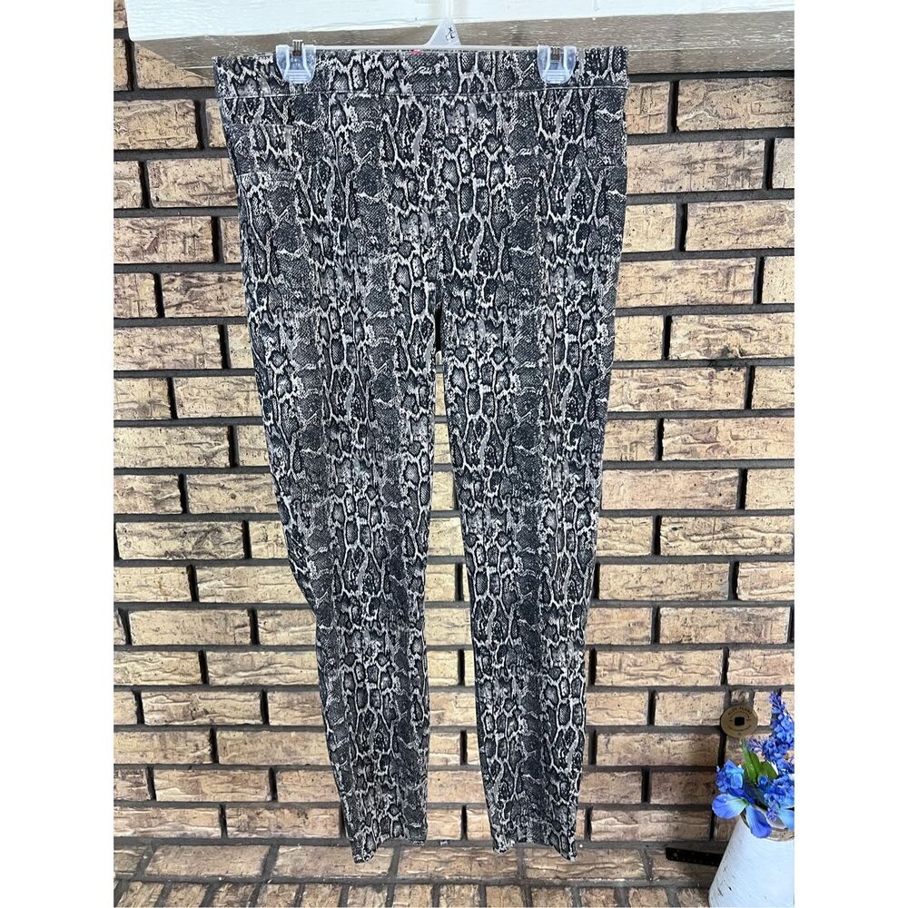 Spanx Size Medium Women's Pull Up Animal Snake Print Stretch Jegging Pants XL‎